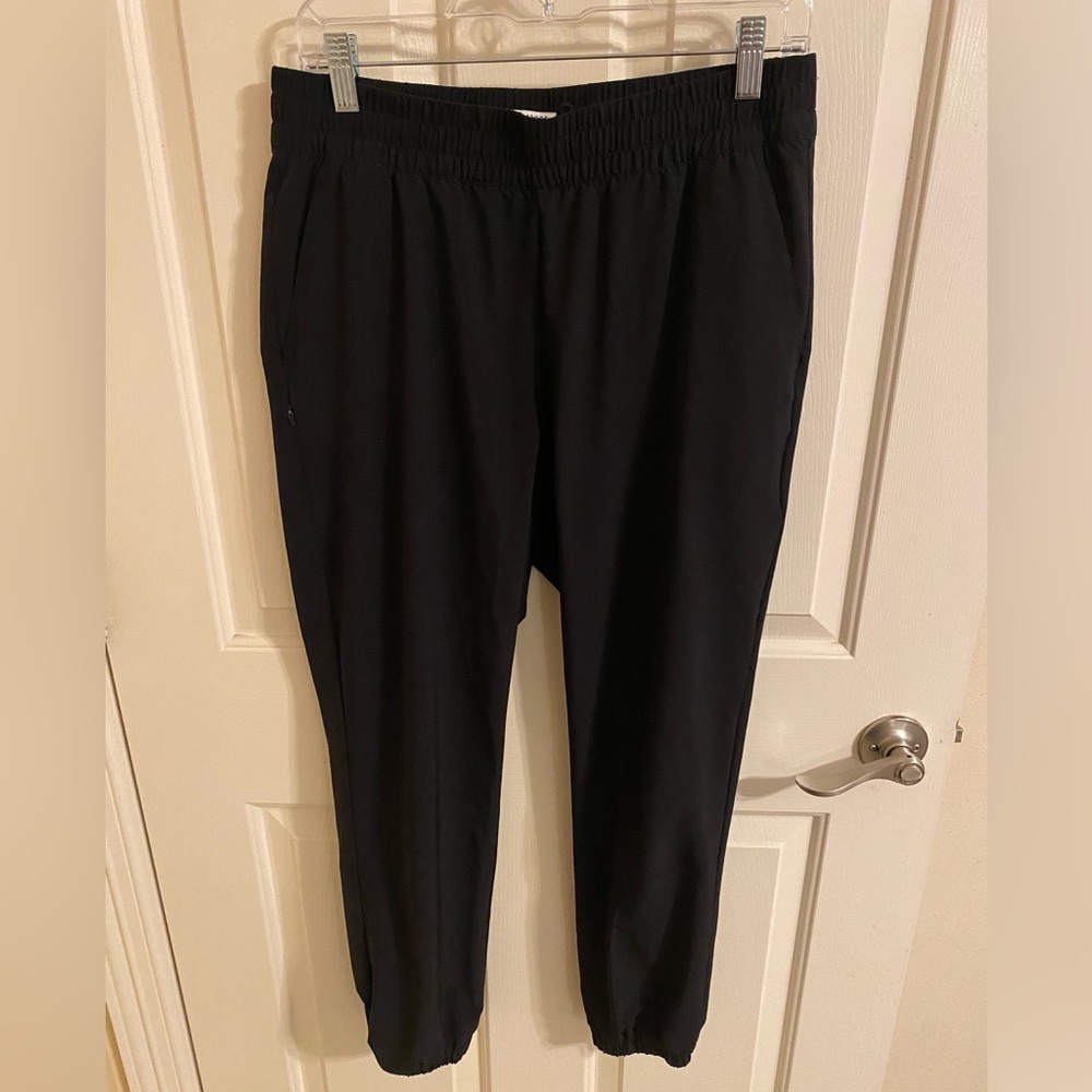 NWOT Banana Republic Black Flyweight Sport Joggers, Large